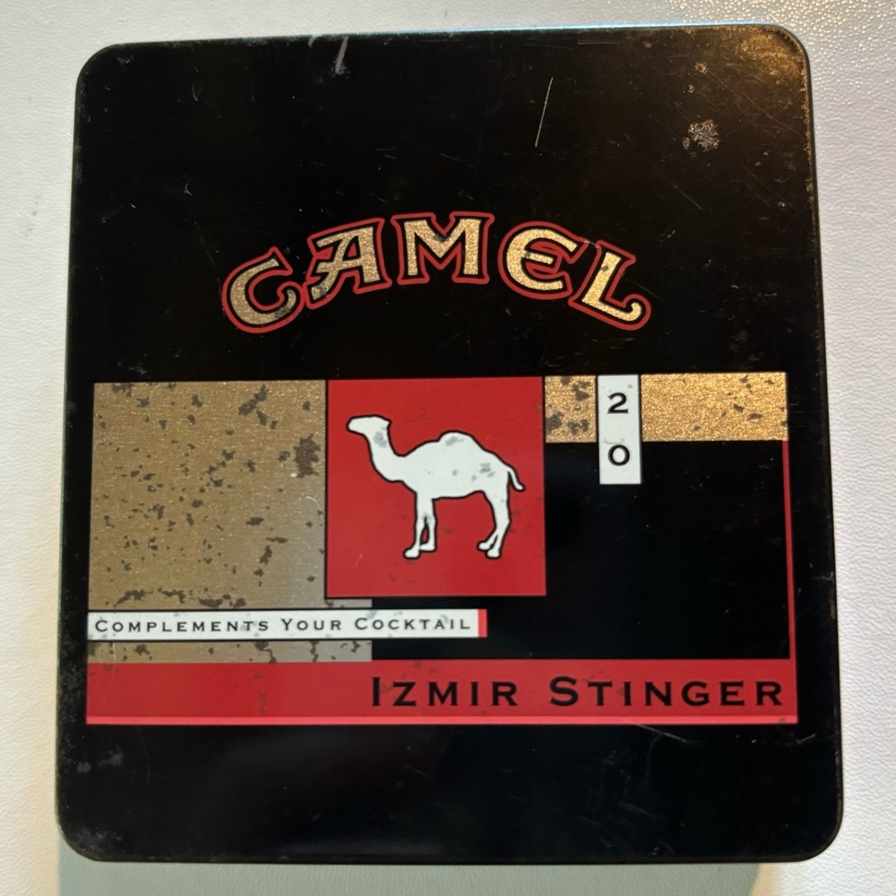 Vintage Camel Izmir Stinger R.J. Reynolds Tobacco 20 Class A Cigarettes Tin Case